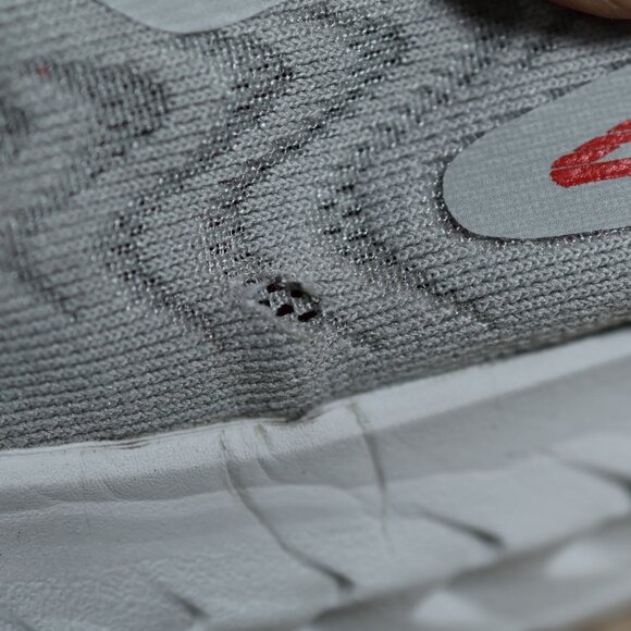 Altra Torin 7 Shoes Mens Size 11 Gray Red Running Athletic Sneakers AL0A82C4264 - Picture 3 of 11